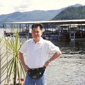 Meet your Posher, Lee